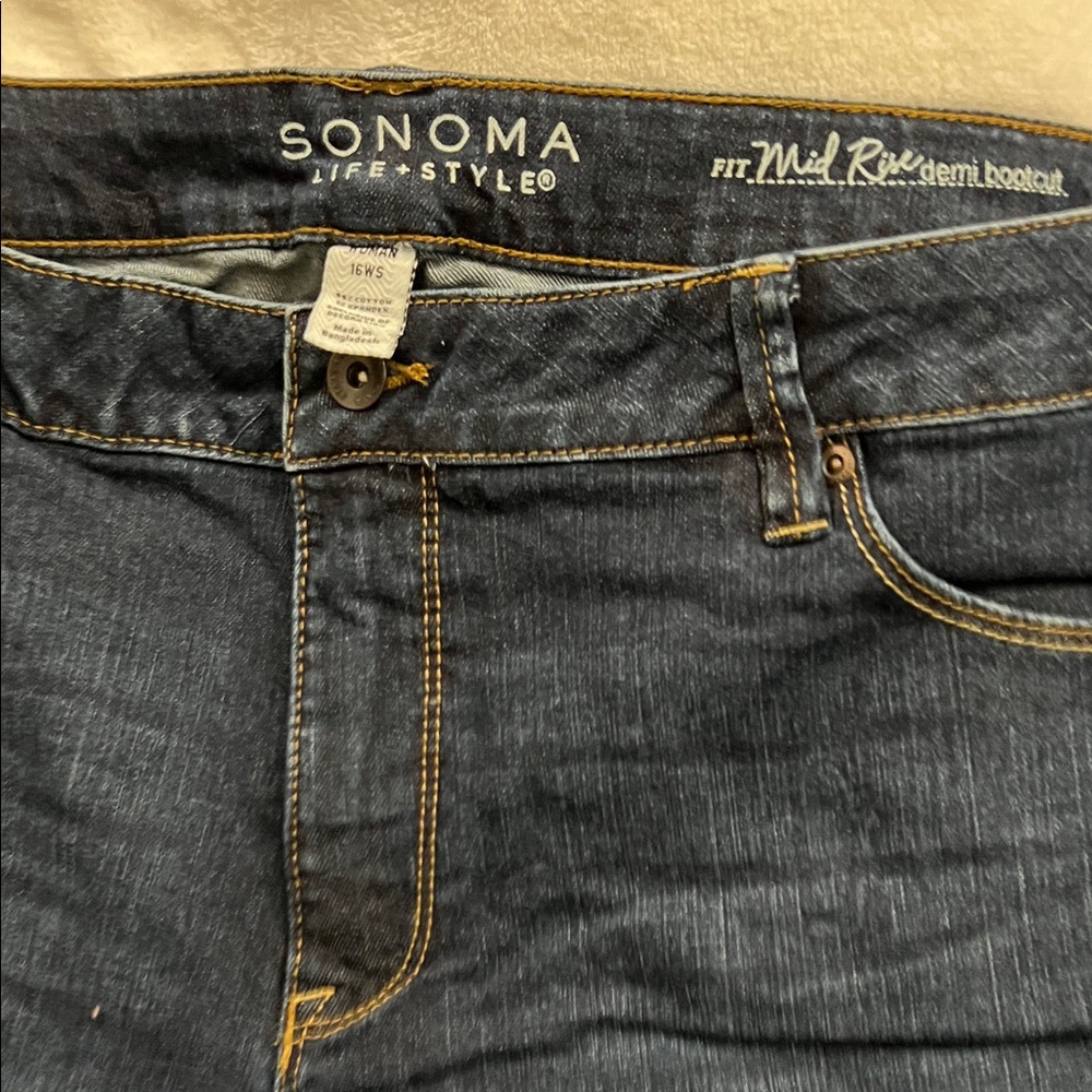 Sonoma women 16WS fit mid rise Demi Bootcut Jeans navy blue